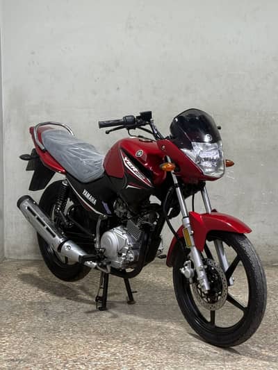 Yamaha ybr125cc 2021 model ( low millage )