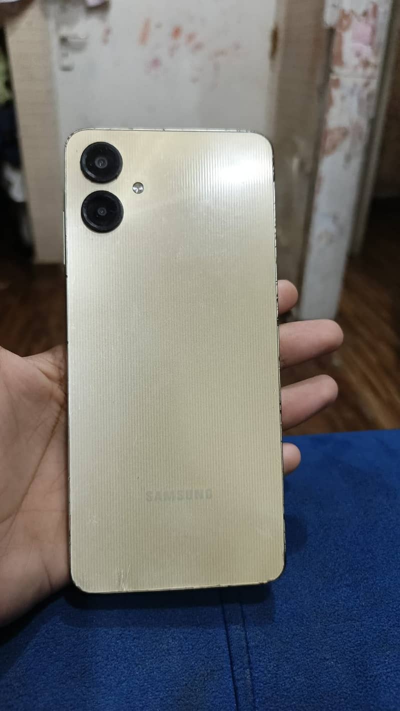 Samsung A06 3