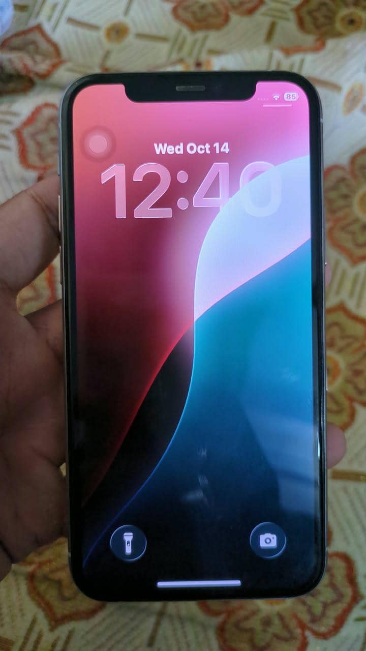 Apple iPhone 11 Pro 1
