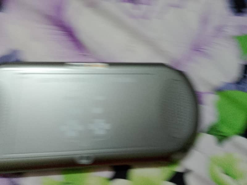 GAMING CONSOLE 3