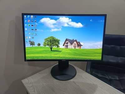 Samsung S27d590c 27 inch 1080p Curved Led Gaming Monitor with speakers