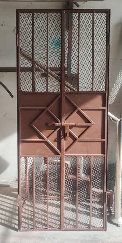 M. s gate