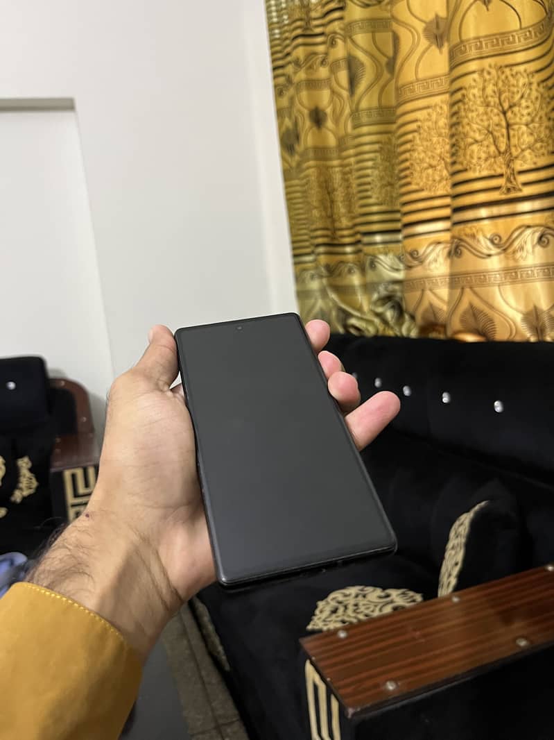 Google Pixel 6a 3