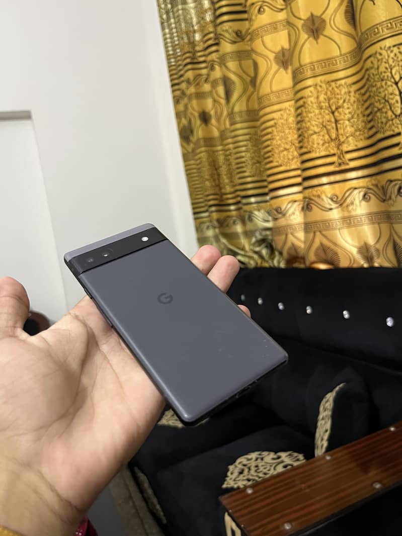 Google Pixel 6a 5