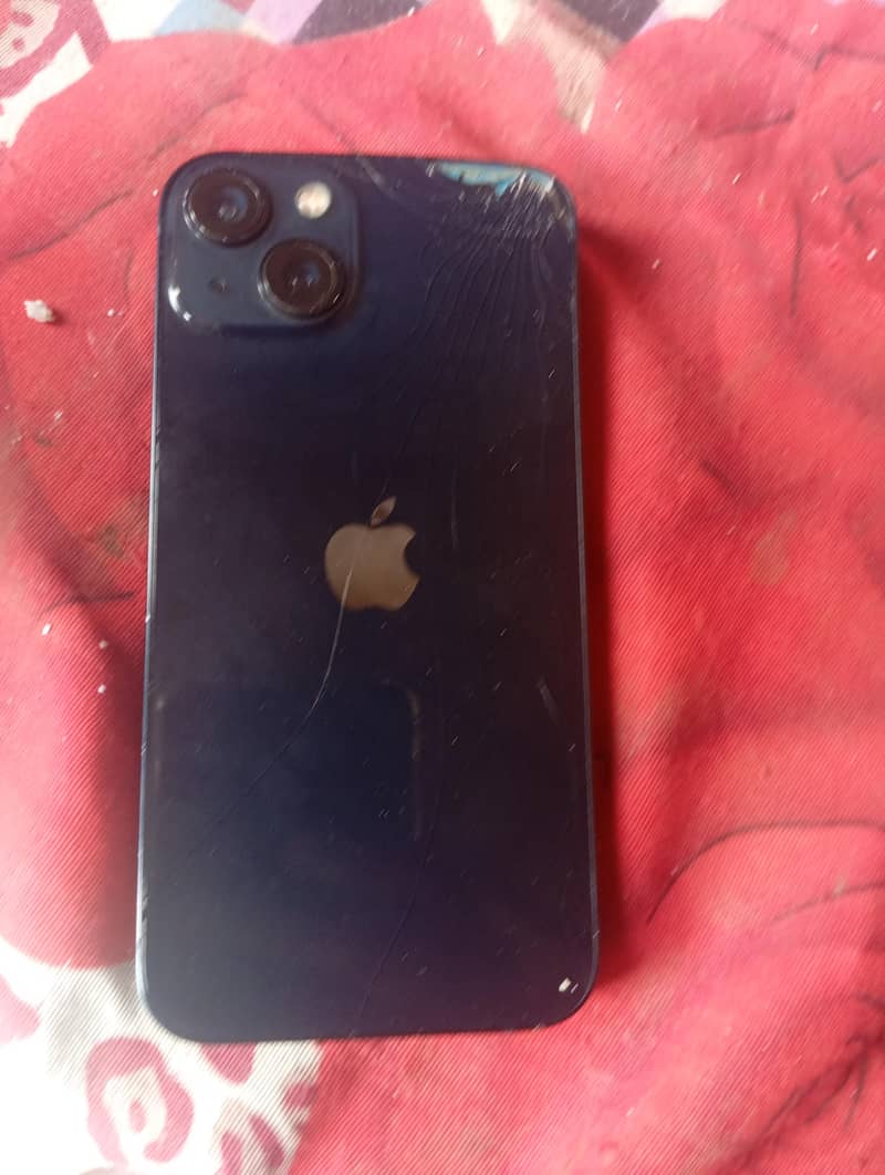 Apple iPhone 14 3