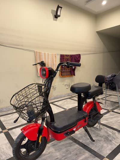 EVEE Flipper 35km/h top speed Brand new