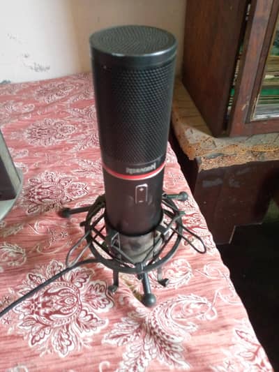 Red Dragon GM-300 Microphone For gaming and content