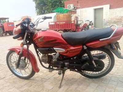 Honda prider good condition