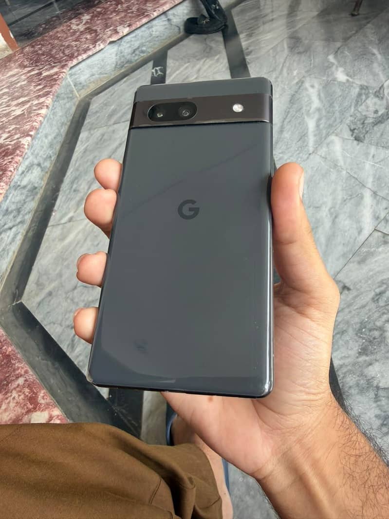 Google Pixel 7a 2