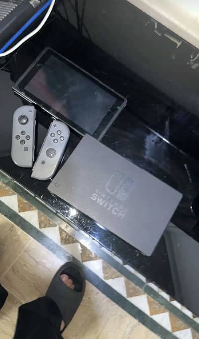 Nintendo switch  uk modeal console urgent for sale