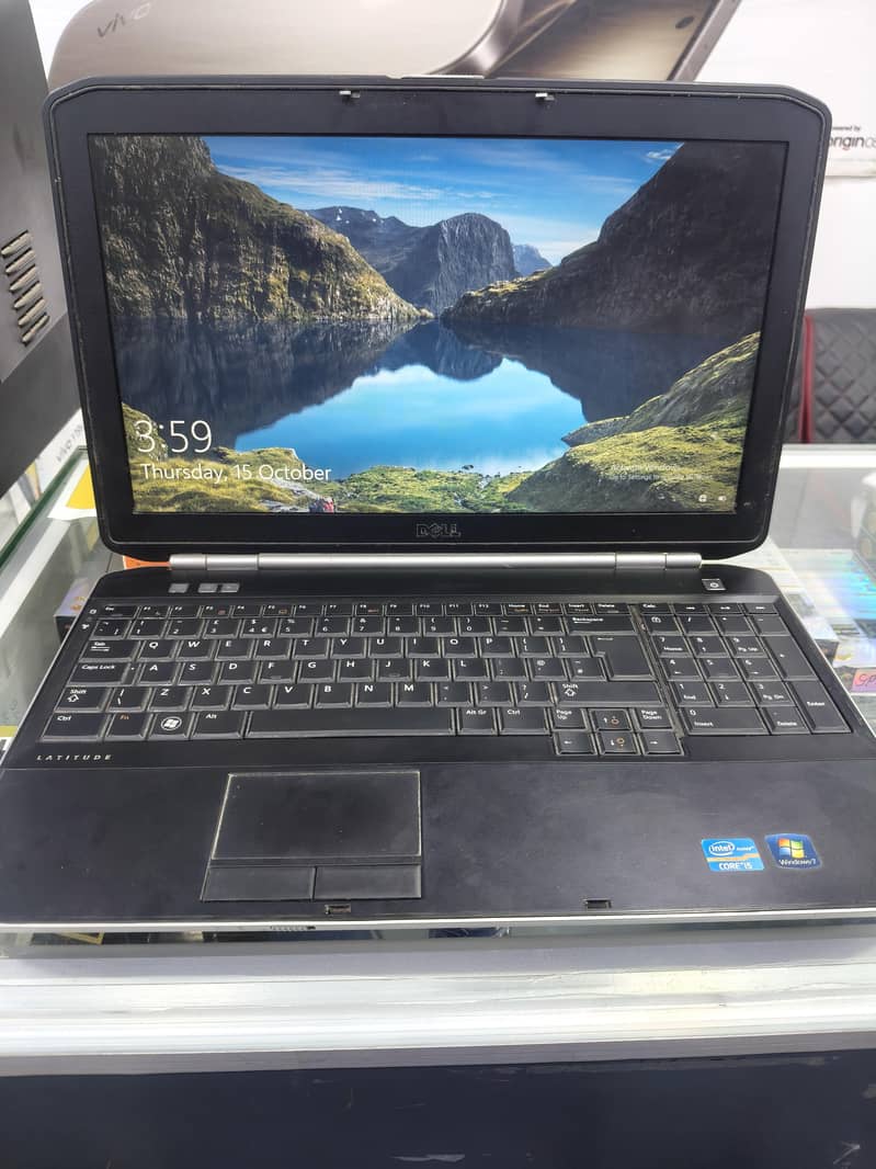 Laptop 0