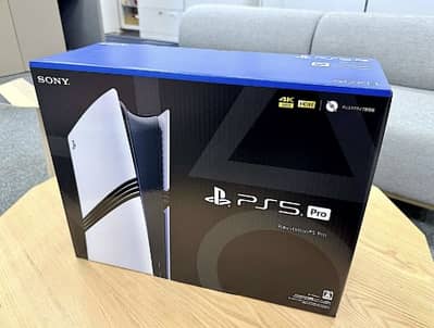 100 % BRAND NEW PLAYSTION PRO 2TB US VARIANT