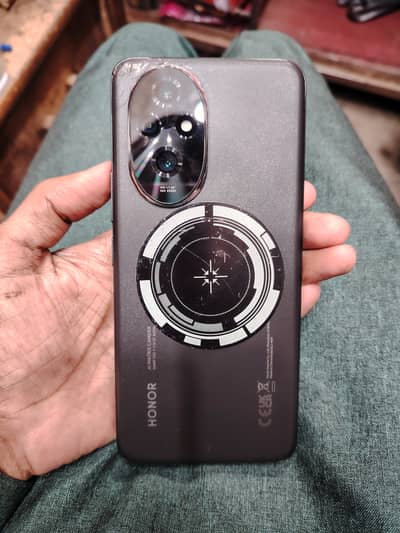 Honor 200