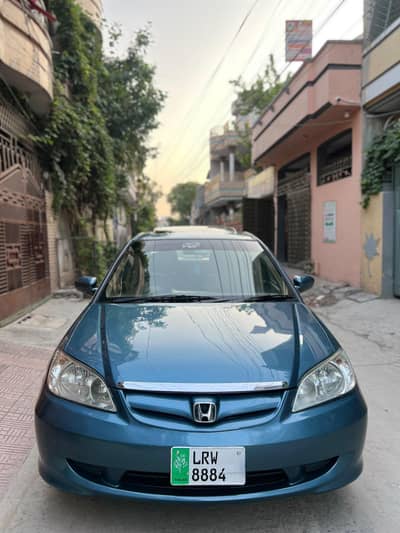 Honda Civic Oriel VTI 2004. ABS ,SUNROOF
