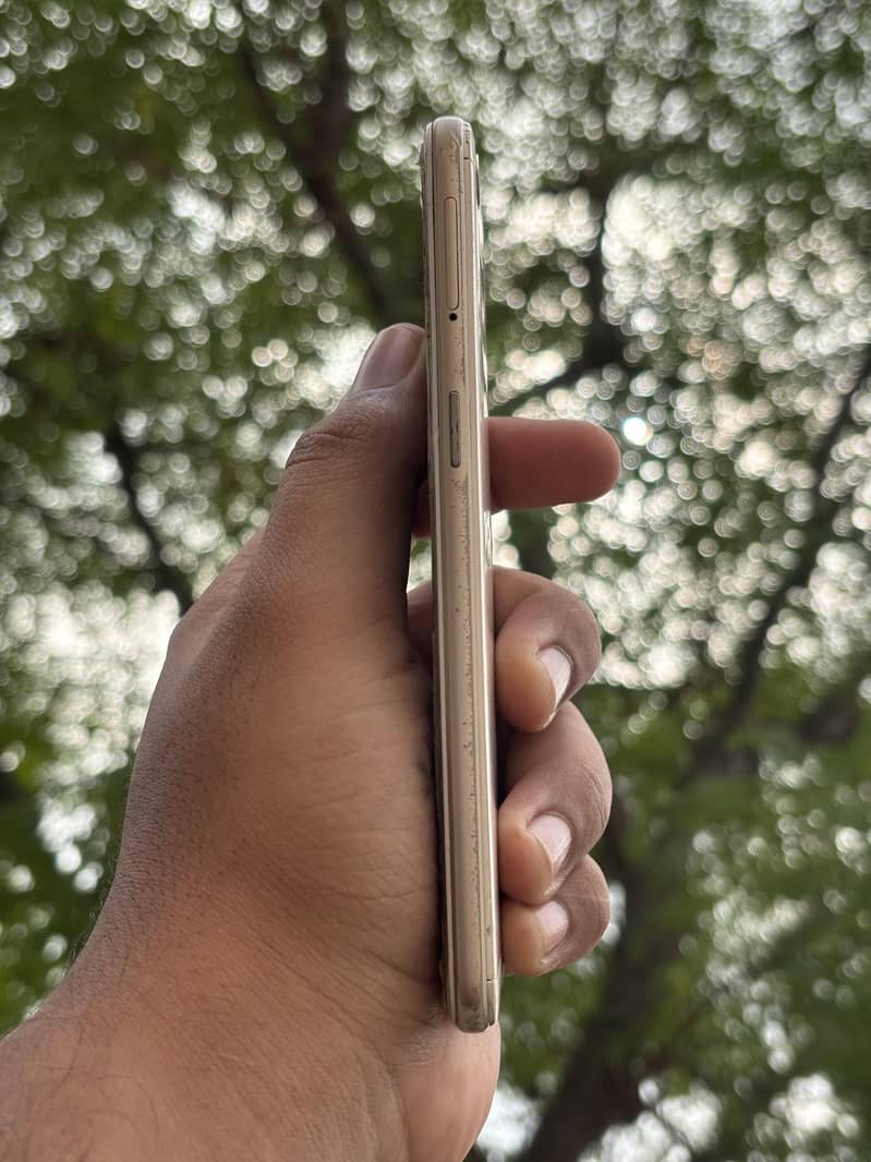OPPO A37 1