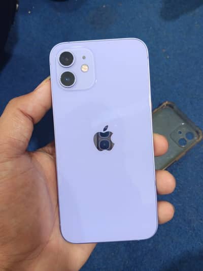 Apple iPhone 12