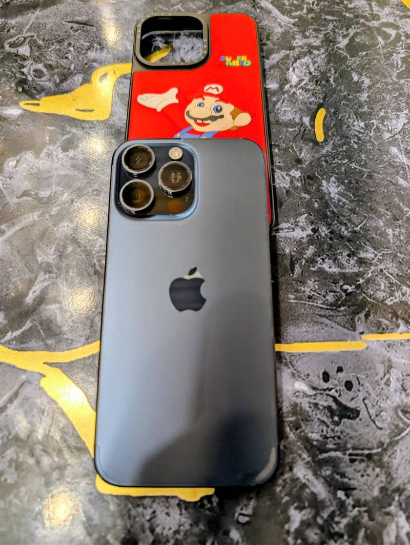 iphone 15 pro max 2