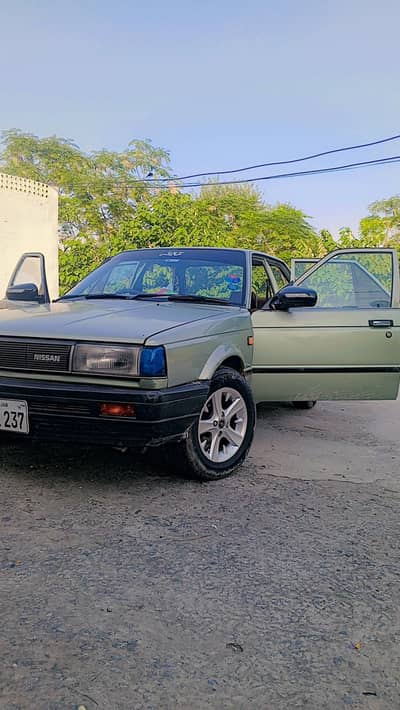 Nissan Sunny 1988