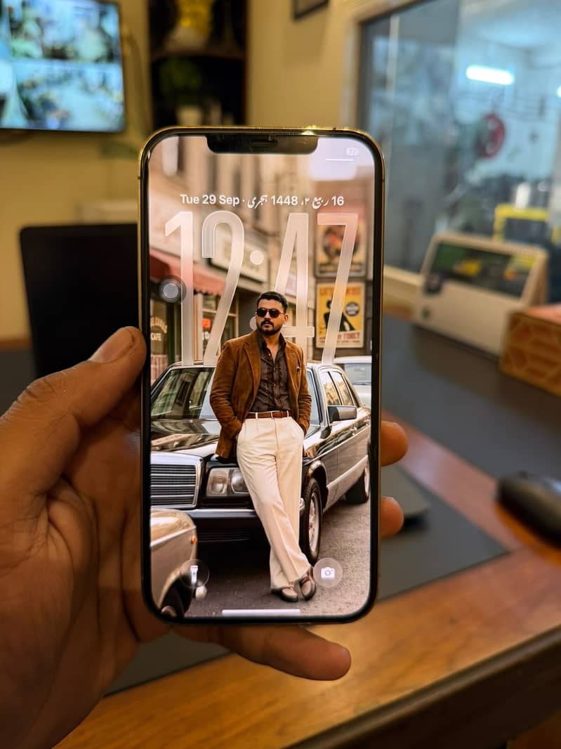 Apple iPhone 12 Pro Max 6