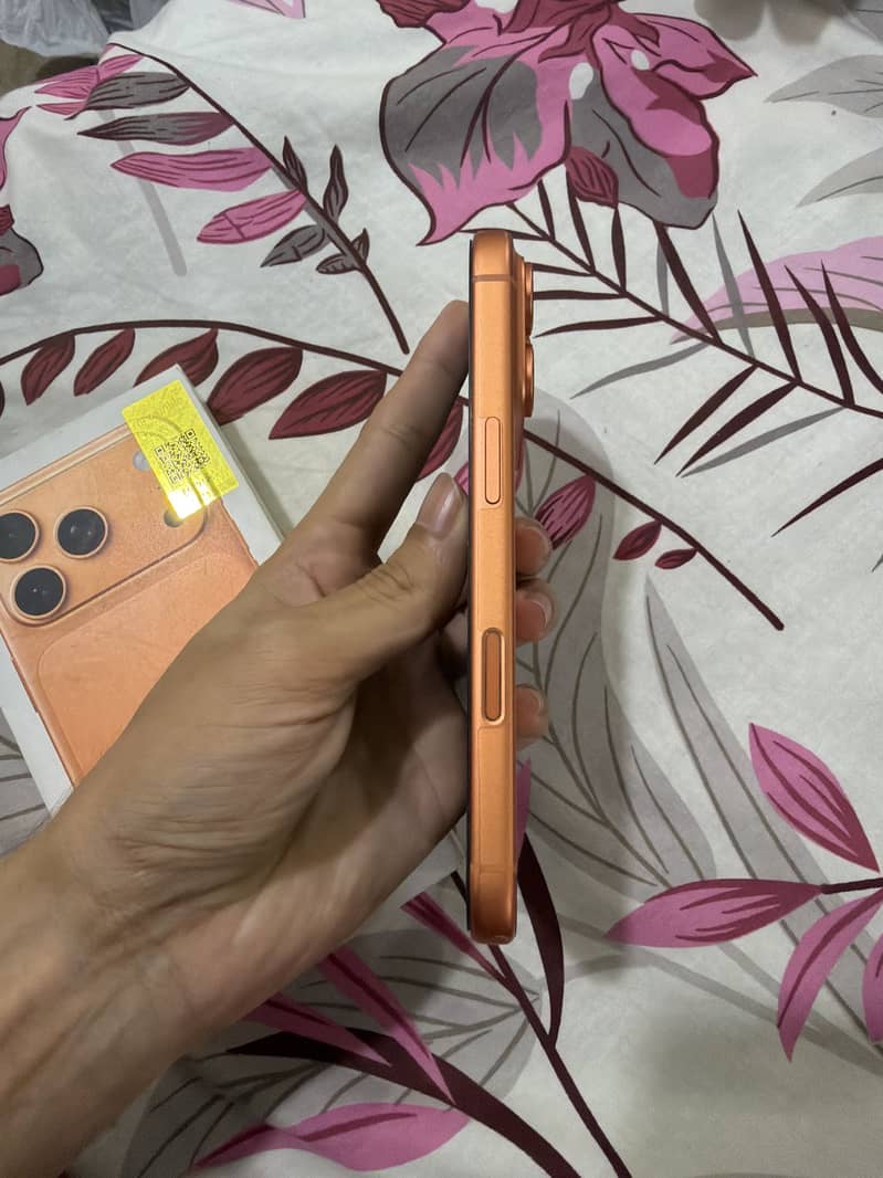 Apple iPhone 17 Pro 4
