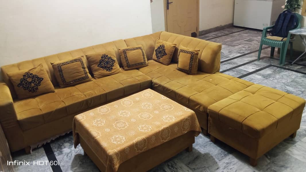 L shape sofa with Table 0