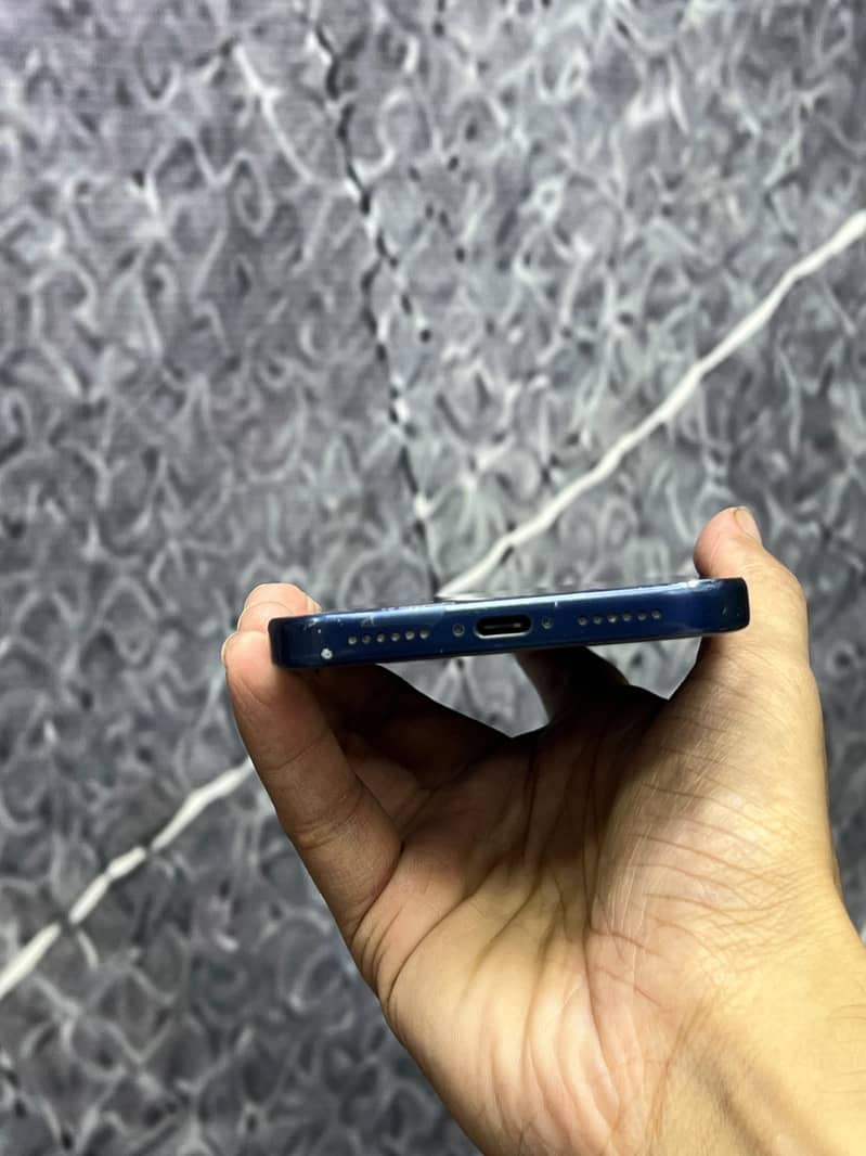 Apple iPhone 17 Pro Max 1
