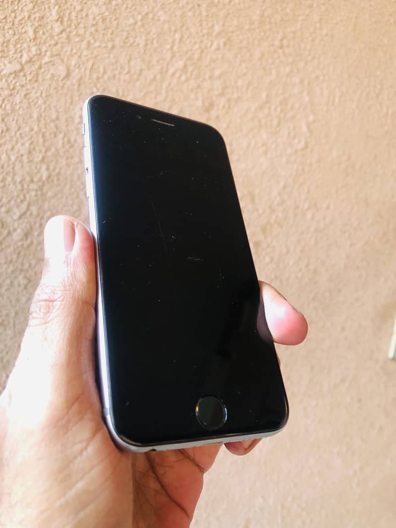 Apple iPhone 6S 2