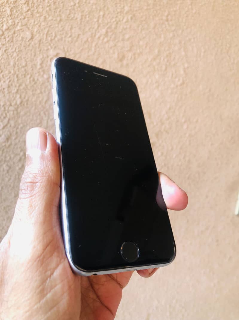 Apple iPhone 6S 5