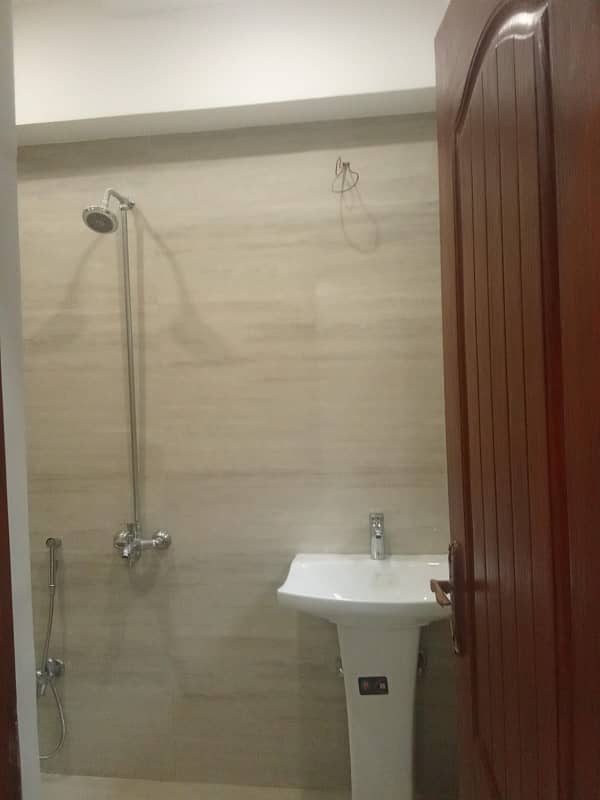 5 Marla 2nd Floor Apartment For Sale In P-Block Khayaban-e-Amin Society ...