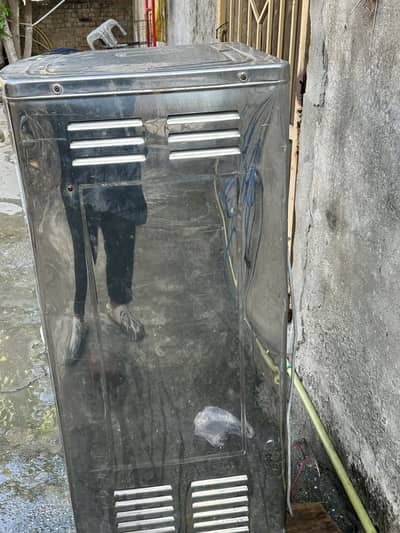 Water cooler