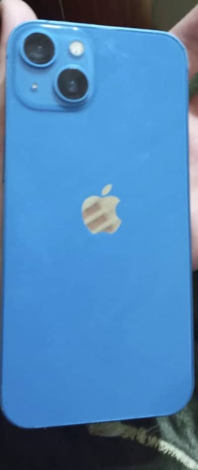 Apple iPhone 13