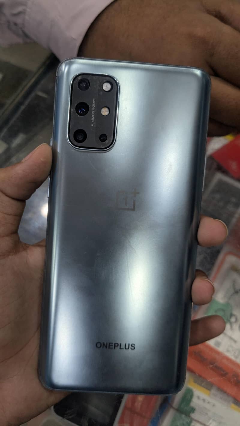 One Plus 8T 0