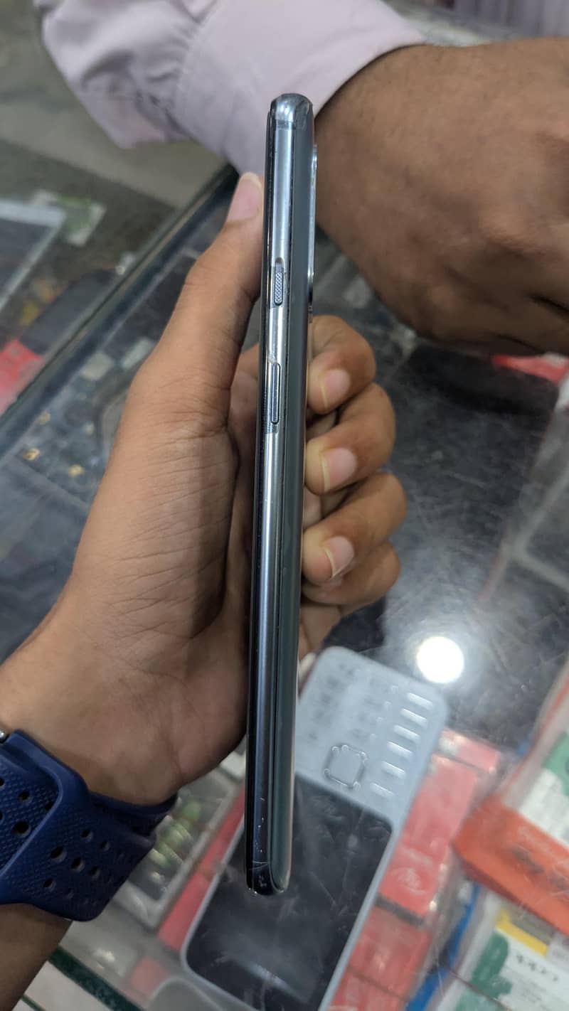 One Plus 8T 2