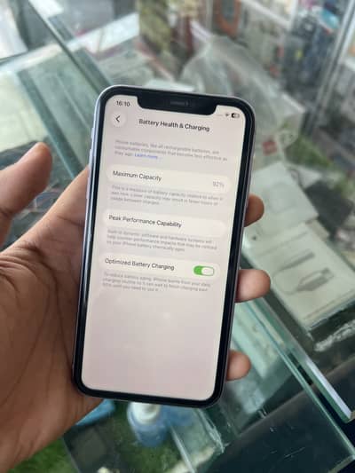 Apple iPhone 11