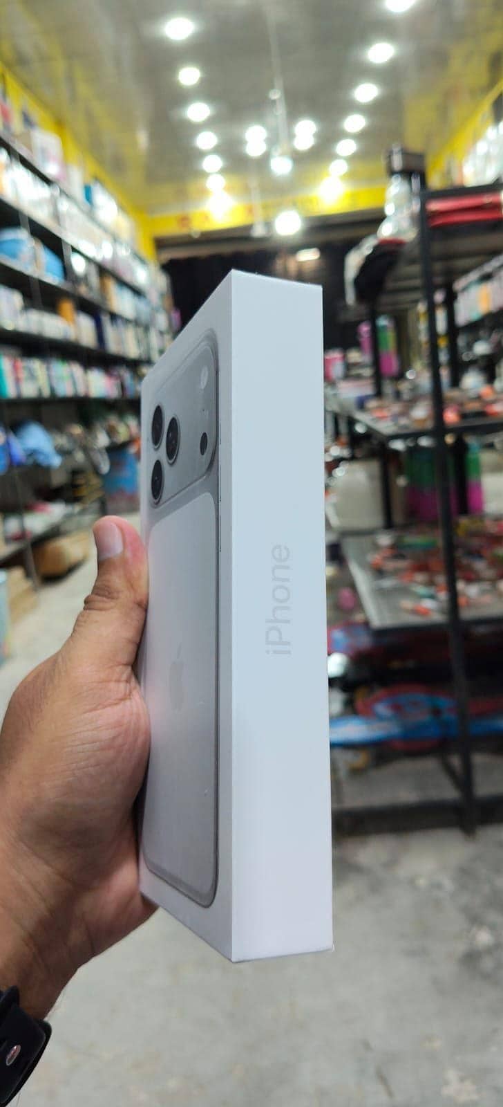 Apple iPhone 17 Pro Max 1