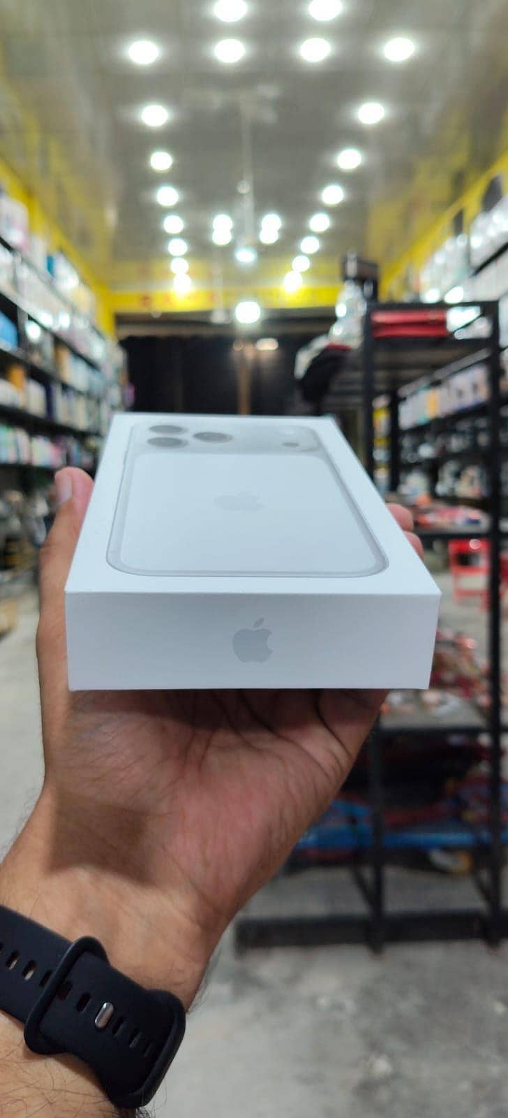 Apple iPhone 17 Pro Max 8
