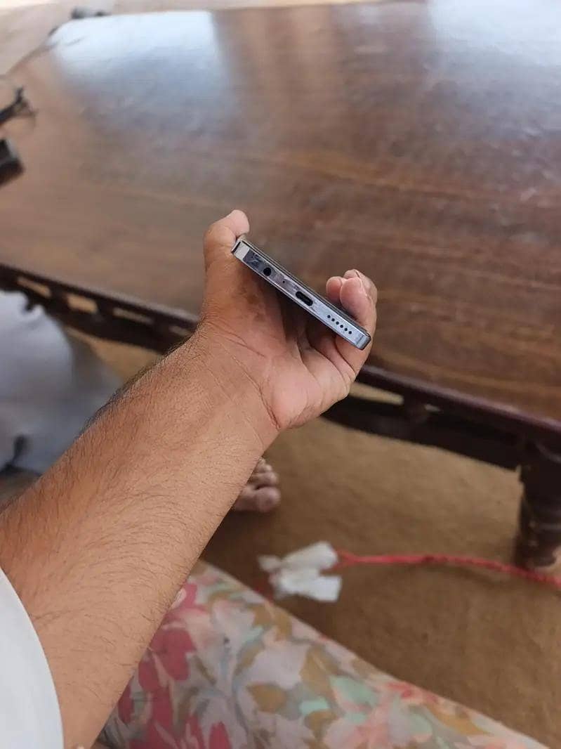 Tecno CAMON 20 Pro 4