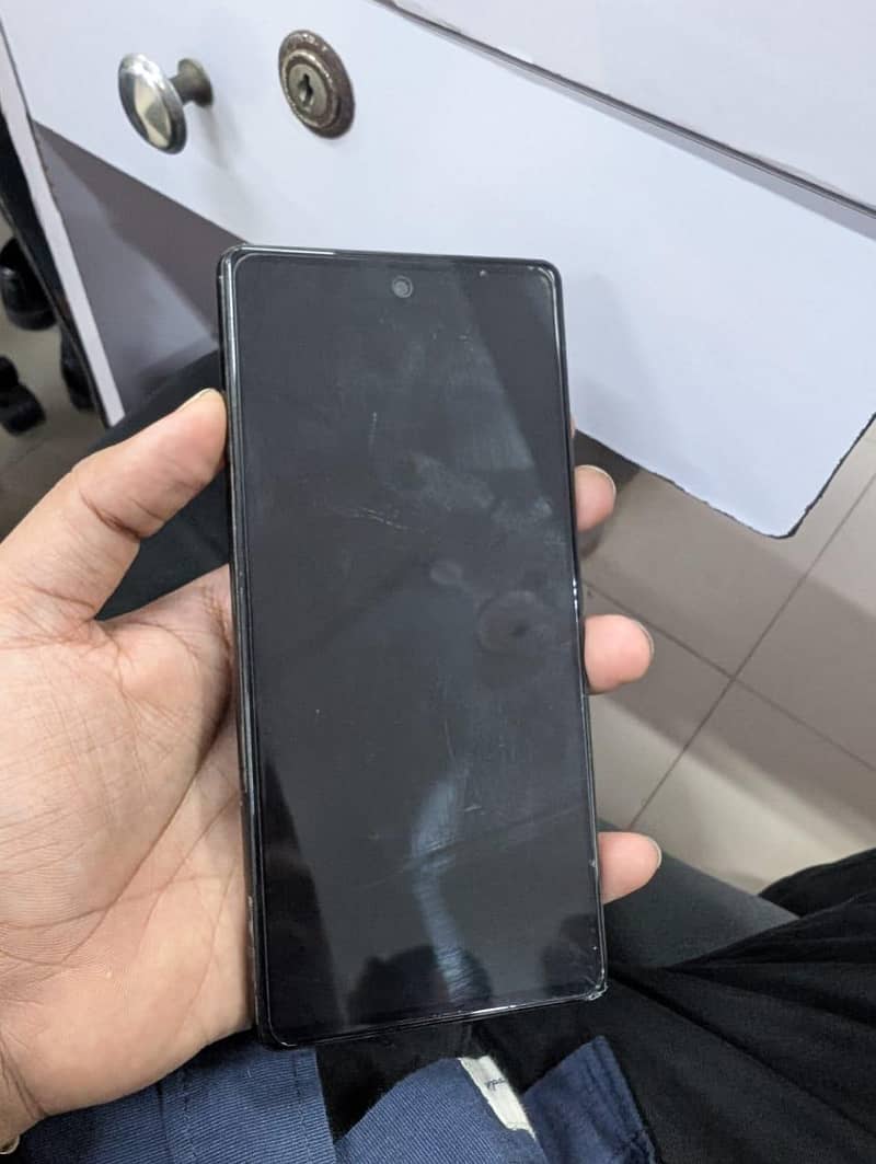Google Pixel 6 3