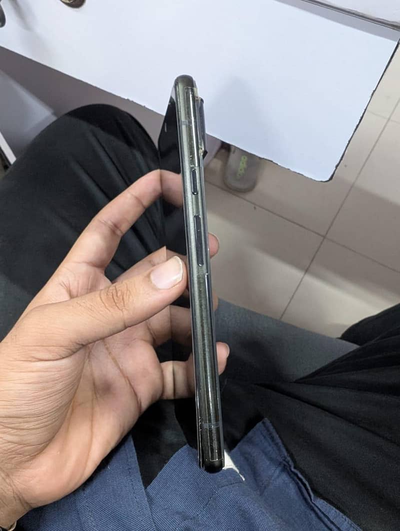 Google Pixel 6 4
