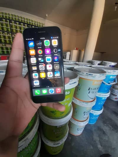 Apple iPhone 8