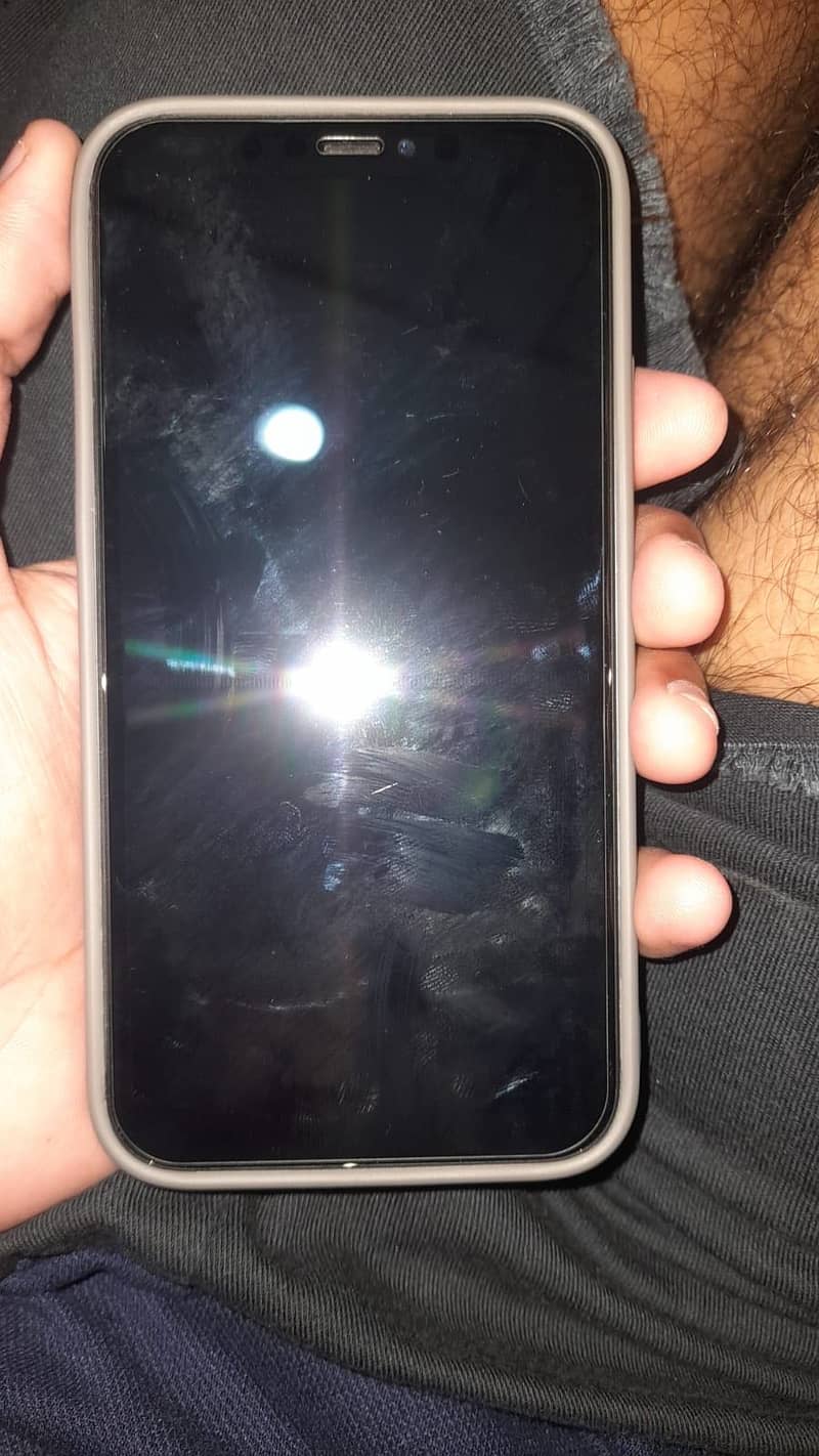 Apple iPhone 11 2