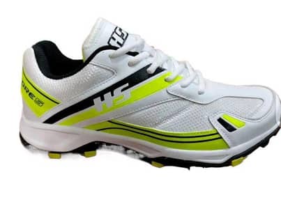 Sports Shoes for sell