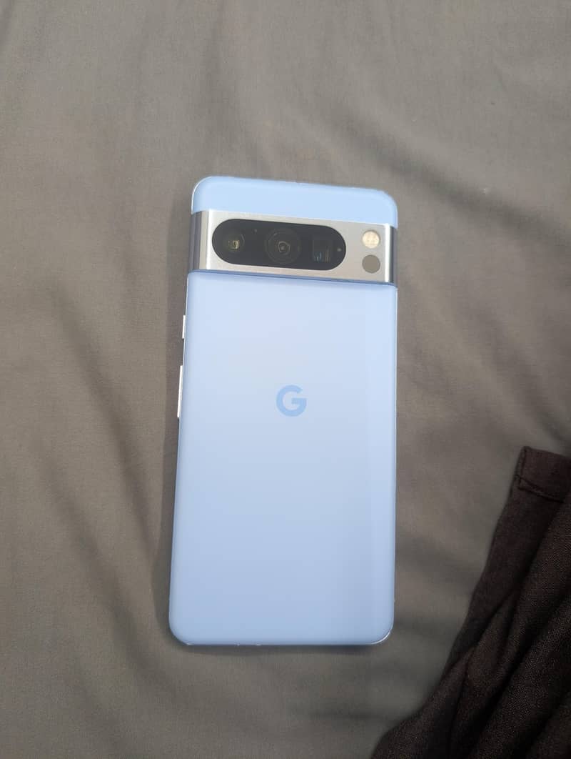 Google Pixel 8 Pro 0