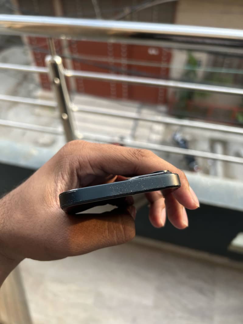 Apple iPhone 14 5