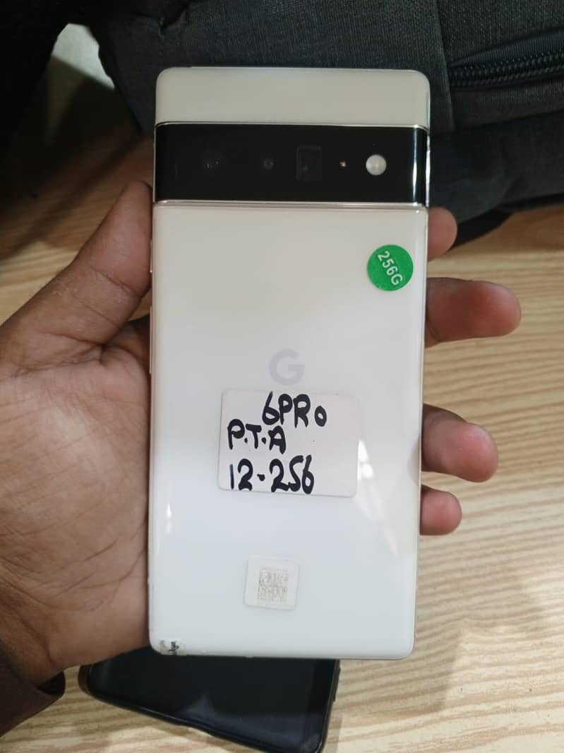 Google Pixel 6 Pro 2