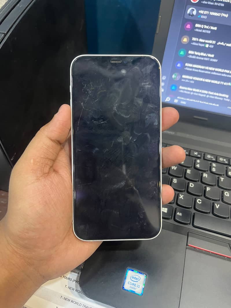 Apple iPhone 12 5