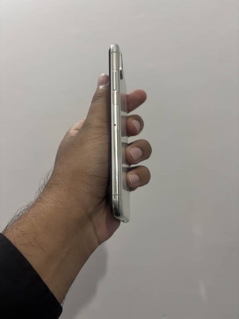 Apple iPhone XS 2