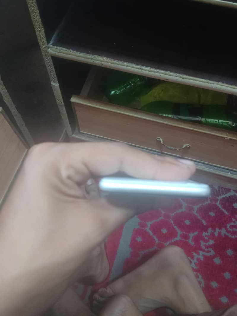 Apple iPhone SE 5