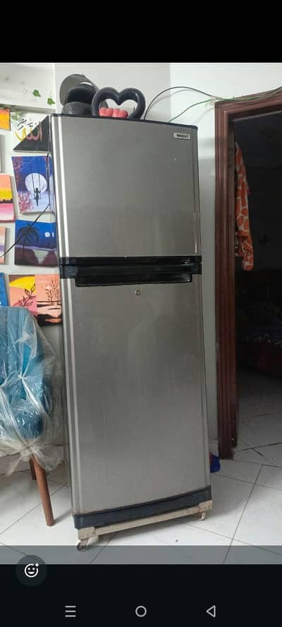 fridge sale 5 years used perfect condition