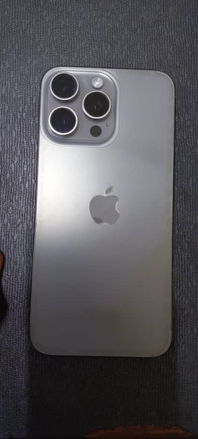 Apple iPhone 15 Pro Max